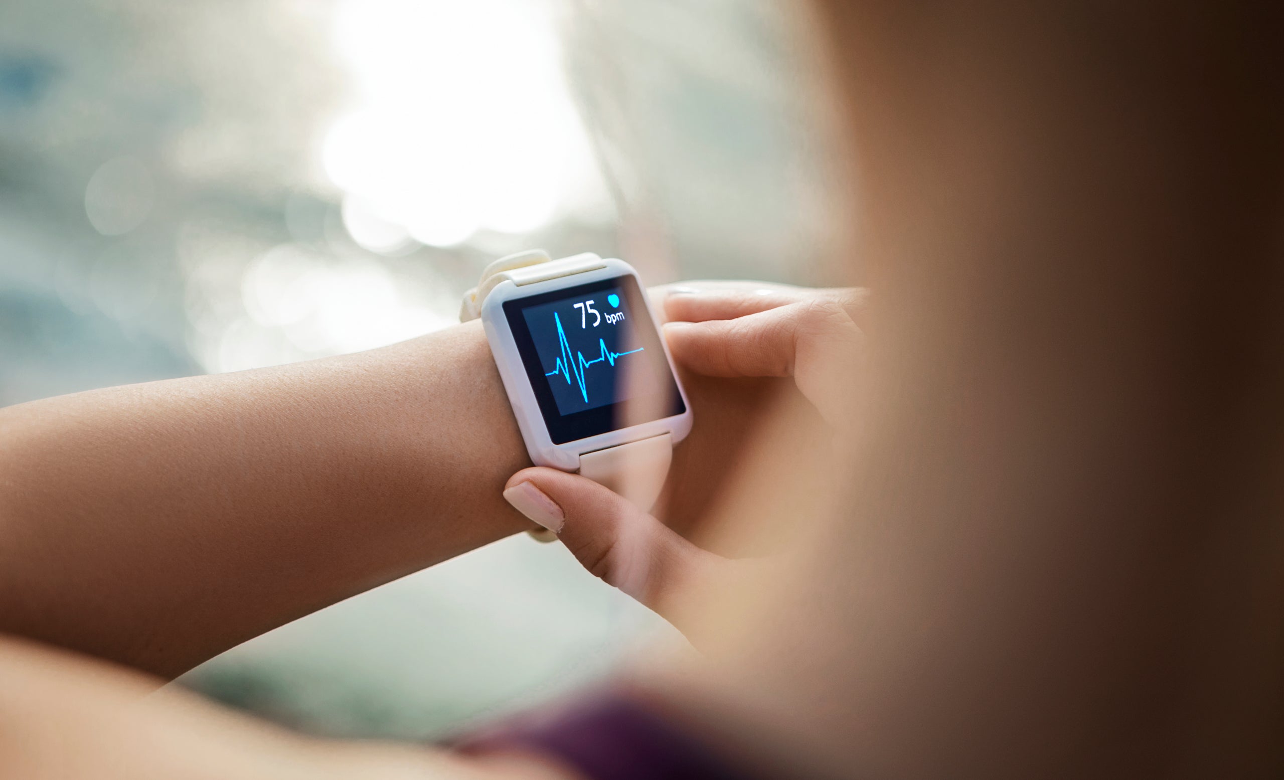 10 Ways to Track Fitness Progress & Meet Your Goals