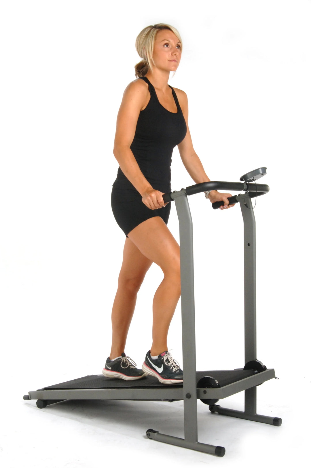 InMotion T900 Manual Treadmill